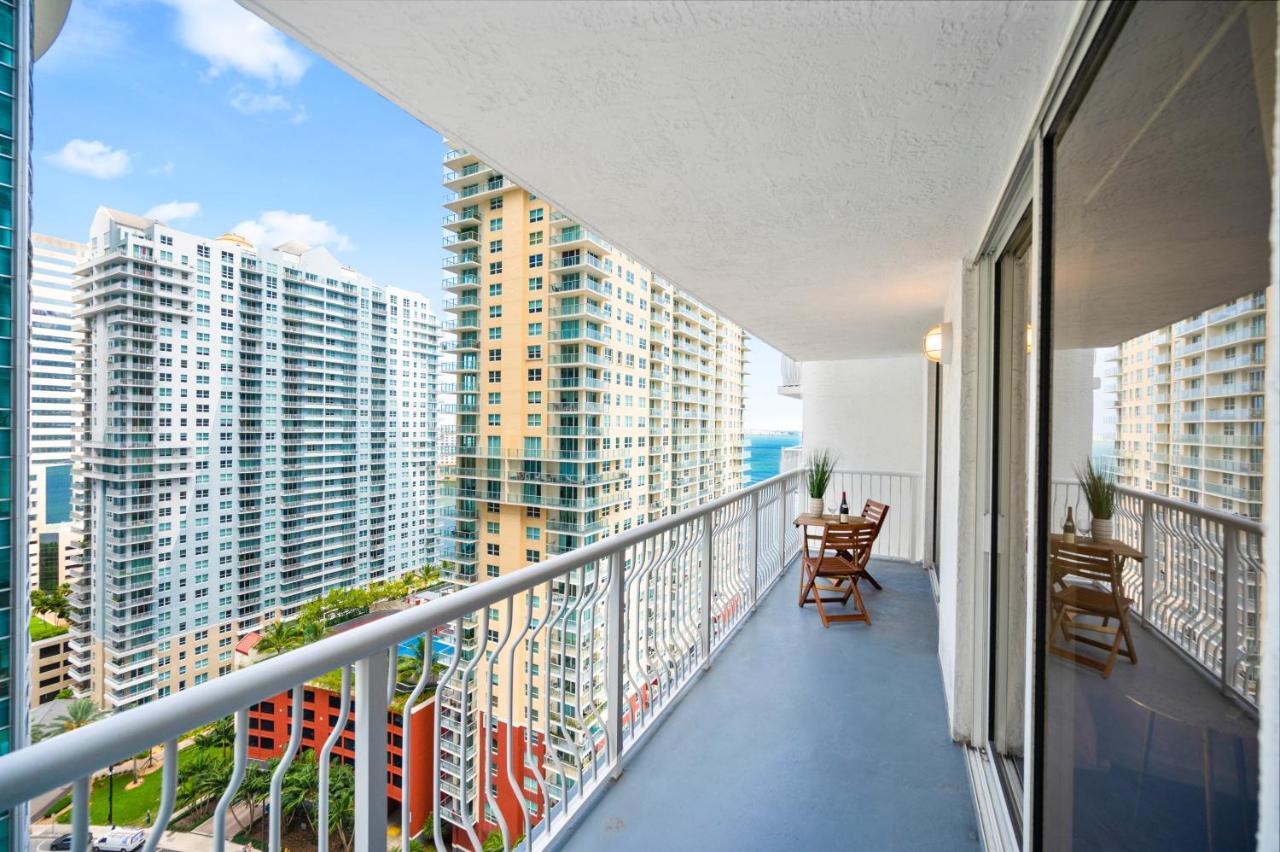 Amazing Condo With Free Parking In Brickell Miami Buitenkant foto
