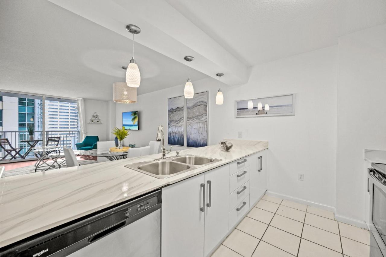 Amazing Condo With Free Parking In Brickell Miami Buitenkant foto