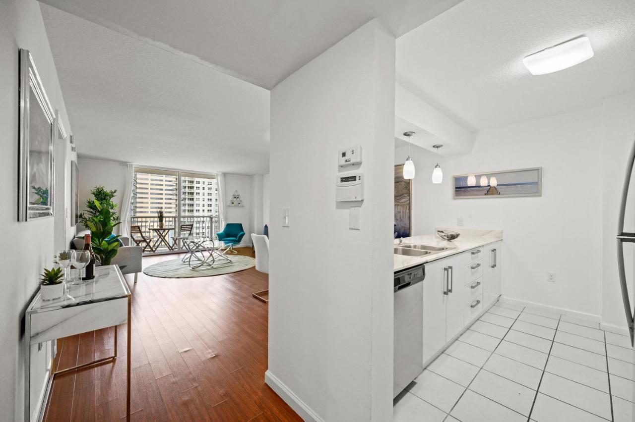 Amazing Condo With Free Parking In Brickell Miami Buitenkant foto